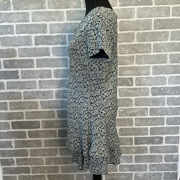 Vintage • Design by Pat Argenti • 100% Pure Silk Dress • Women’s size 6 petite - Picture 4 of 7